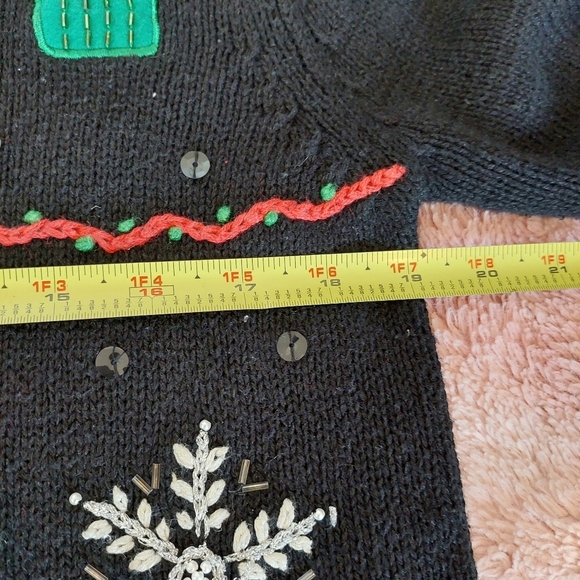 Cherokee Vintage Patchwork Ugly Christmas Sweater Size Meduim - Picture 7 of 8